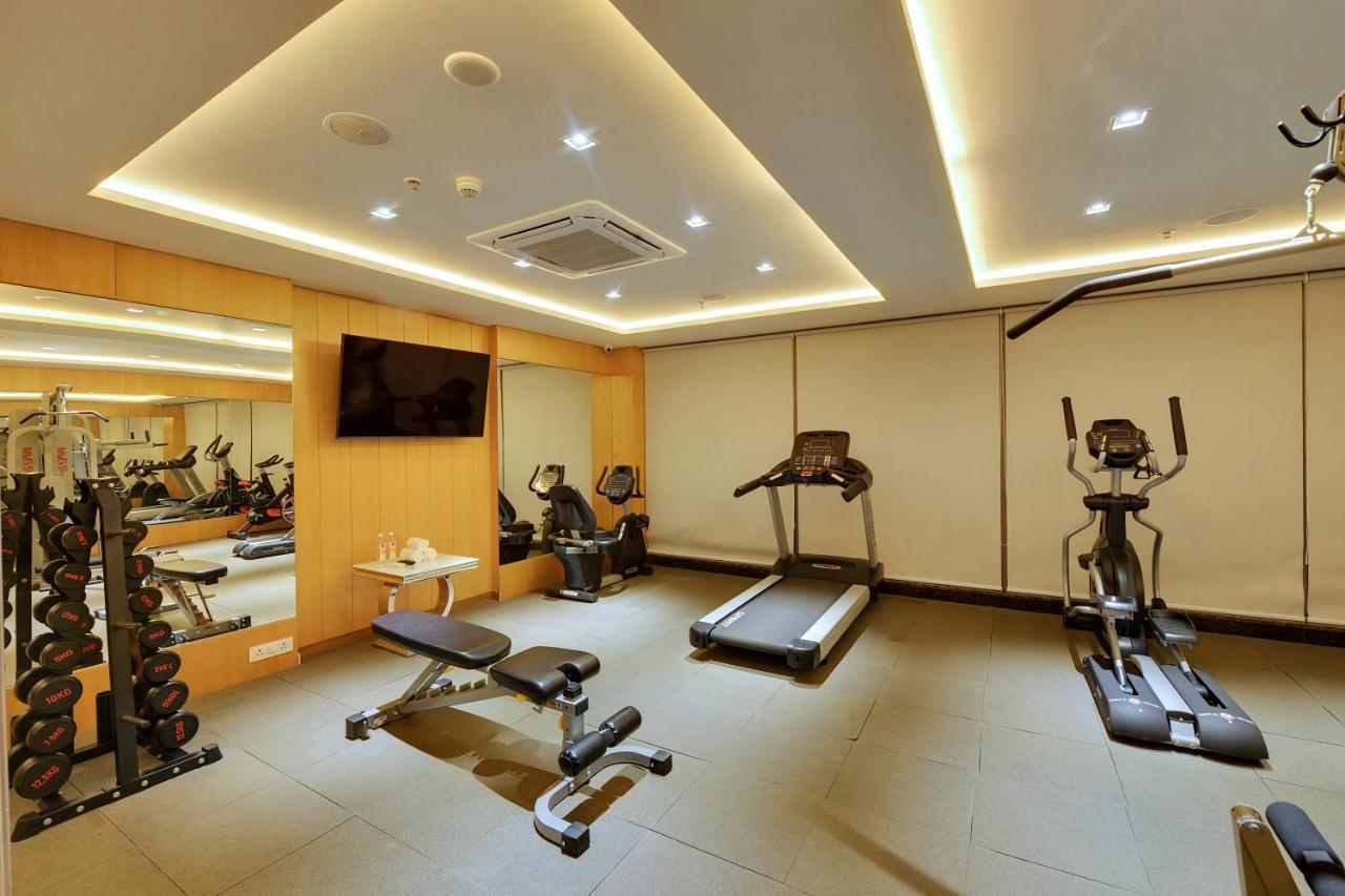 Clarion Hotel Bangalore Yesvantpur Extérieur photo